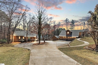4501 Great Oaks Dr, Anderson, SC 29625