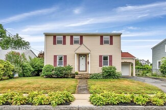 24 Hartford Rd, Worcester, MA 01606