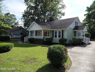 108 Swan Point Rd, Bayboro, NC 28515