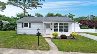 104 Austin Ave, Absecon, NJ 08201