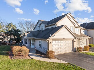 2076 Constitution Ct, Elgin, IL 60123