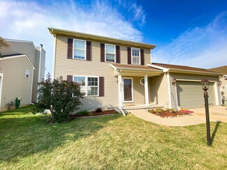 3804 Sandstone Dr, Champaign, IL 61822