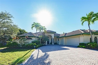 3022 Gainesborough Ct, Naples, FL 34105