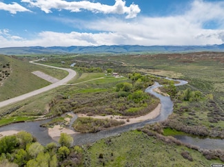 8471 Highway 789, Lander, WY 82520