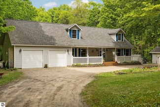 9419 Covert Rd NE, Mancelona, MI 49659