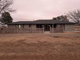 303 S Robert St, Turpin, OK 73950