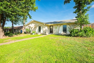 3215 Rockne Ln, Mesquite, TX 75150