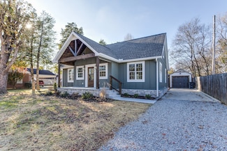 205 W End Ave, McMinnville, TN 37110