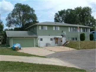 804 804 10th Ave SE, Rochester, MN 55904