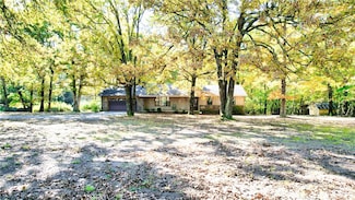5943 W Wheeler Rd, Fayetteville, AR 72704