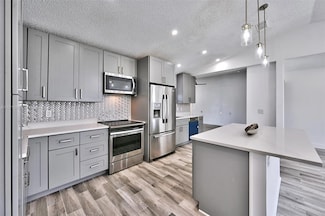 2273 SW Phyllis Ln, Port Saint Lucie, FL 34953