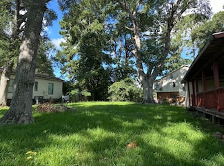 00 Shadow Bay Dr E, Willis, TX 77318
