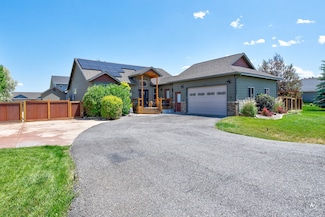3851 Foxtail Ln, Helena, MT 59602