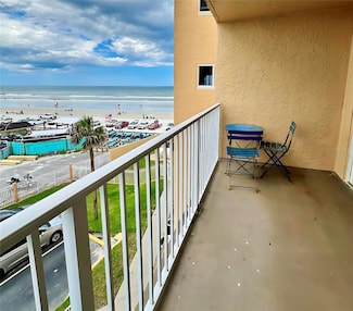 421 S Atlantic Ave Unit 407, New Smyrna Beach, FL 32169