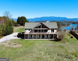 47 Hidden Fields Rd, Hiawassee, GA 30546