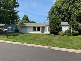 205 W 15th St, La Porte, IN 46350