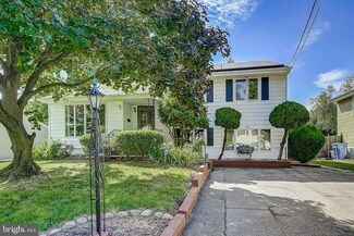 142 Valley Run Dr, Cherry Hill, NJ 08002