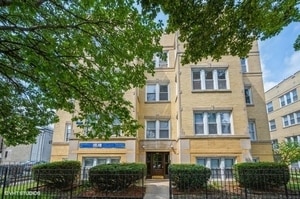 4424 N Saint Louis Ave Unit 2A, Chicago, IL 60625