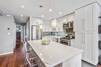 6420 Perry Ave, Maspeth, NY 11378