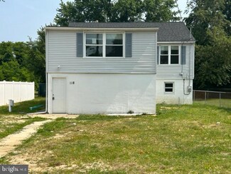 118 W Main St, Penns Grove, NJ 08069