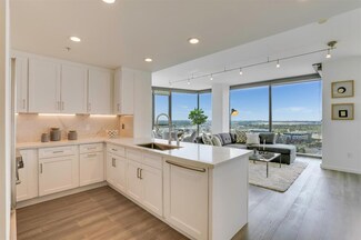 38 N Almaden Blvd Unit 1911, San Jose, CA 95110