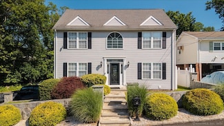 70 Albemarle St, Bridgeport, CT 06606