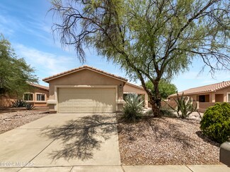 2244 W Roundwood Place, Tucson, AZ 85745