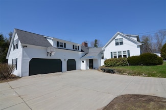 62 Main St, New London, NH 03257