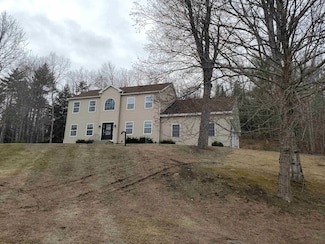10 Dyer Ln, Canaan, NH 03741