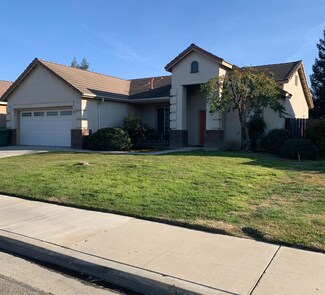 1621 Barbara St, Selma, CA 93662