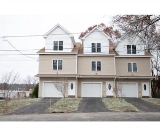 63 Progressive St, Worcester, MA 01604