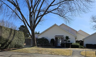 951 Brighton Way, Warwick, RI 02886