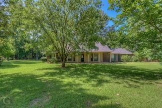 8 Sterling Ranch Rd N, Haughton, LA 71037
