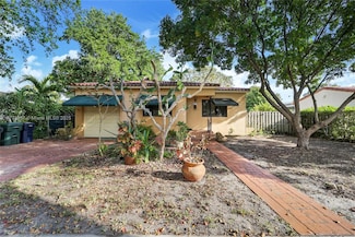 6377 SW 13th St, West Miami, FL 33144