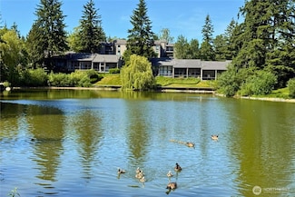 6268 137th Place NE Unit 244, Redmond, WA 98052