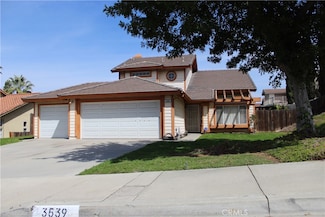 3539 Castaic St, Riverside, CA 92501
