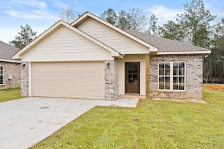 116 E Bartlett Way, Hattiesburg, MS 39402