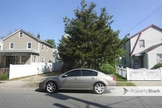 194-09 122nd Ave, Jamaica, NY 11413