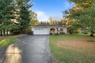 24900 S Sycamore St, Elwood, IL 60421