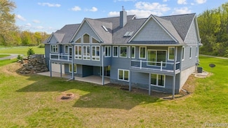 12150 Shaffer Rd, Davisburg, MI 48350