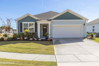 1272 Clendon Cir, Leland, NC 28451