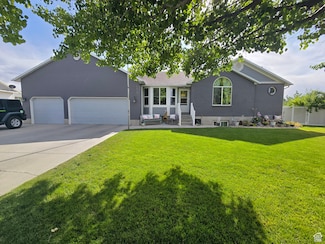 8894 S Sun Leaf Dr, West Jordan, UT 84088