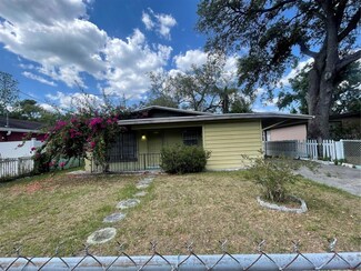 2611 W Comanche Ave, Tampa, FL 33614