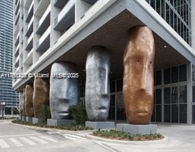 495 Brickell Ave Unit 807, Miami, FL 33131