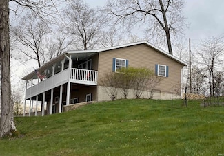 13147 E Hobbieville Rd, Springville, IN 47462