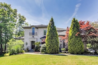 1110 Skokie Ridge Dr, Glencoe, IL 60022