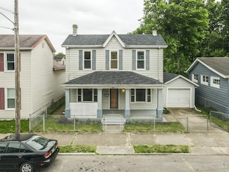 934 8th Ave, Middletown, OH 45044