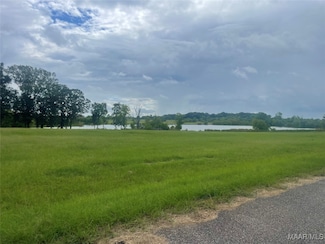 . Oakwood Dr, Hope Hull, AL 36043