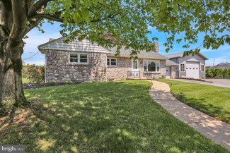 541 Floret Ave, Reading, PA 19605