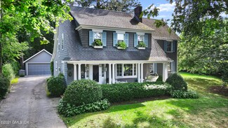 10 North St, Old Greenwich, CT 06870